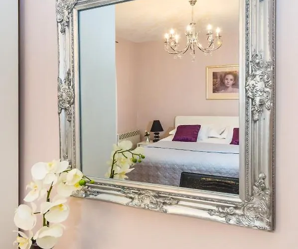 Exclusive Center Apartmán *