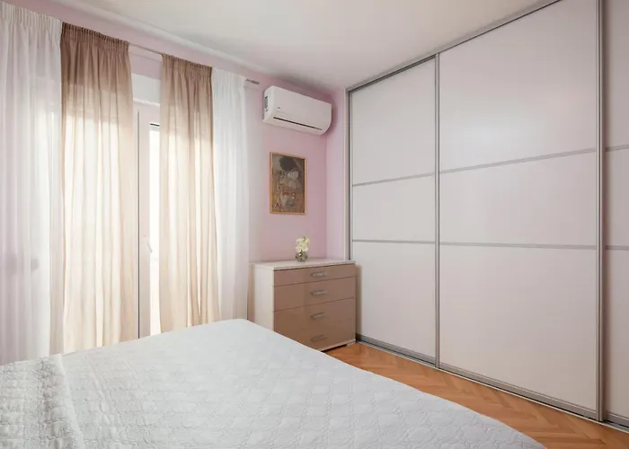 Exclusive Center Apartmán *